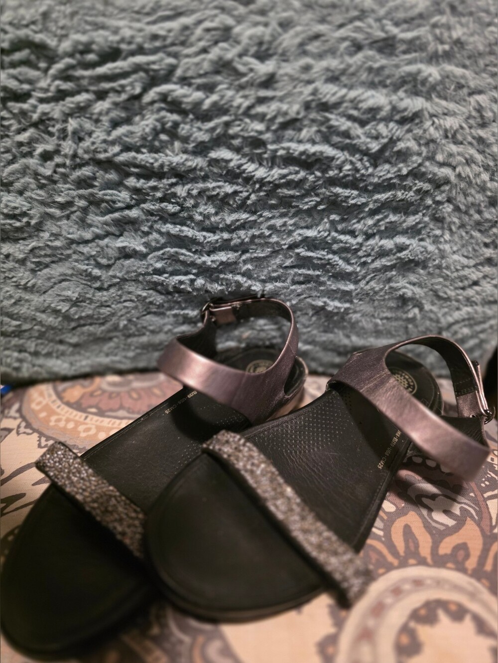 Fit Flop Banda Micro Crystal Metallic Sandals Size 8 Flip Flops  Ankle Strap